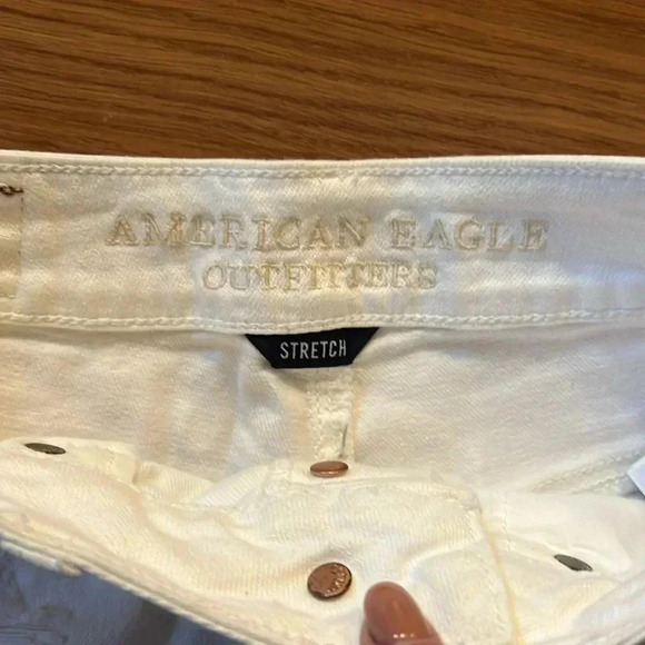 American Eagle Shorts - Picture 2 of 4